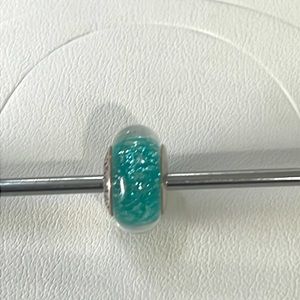 Retired Pandora Disney Ariel Murano glass *glows in the dark